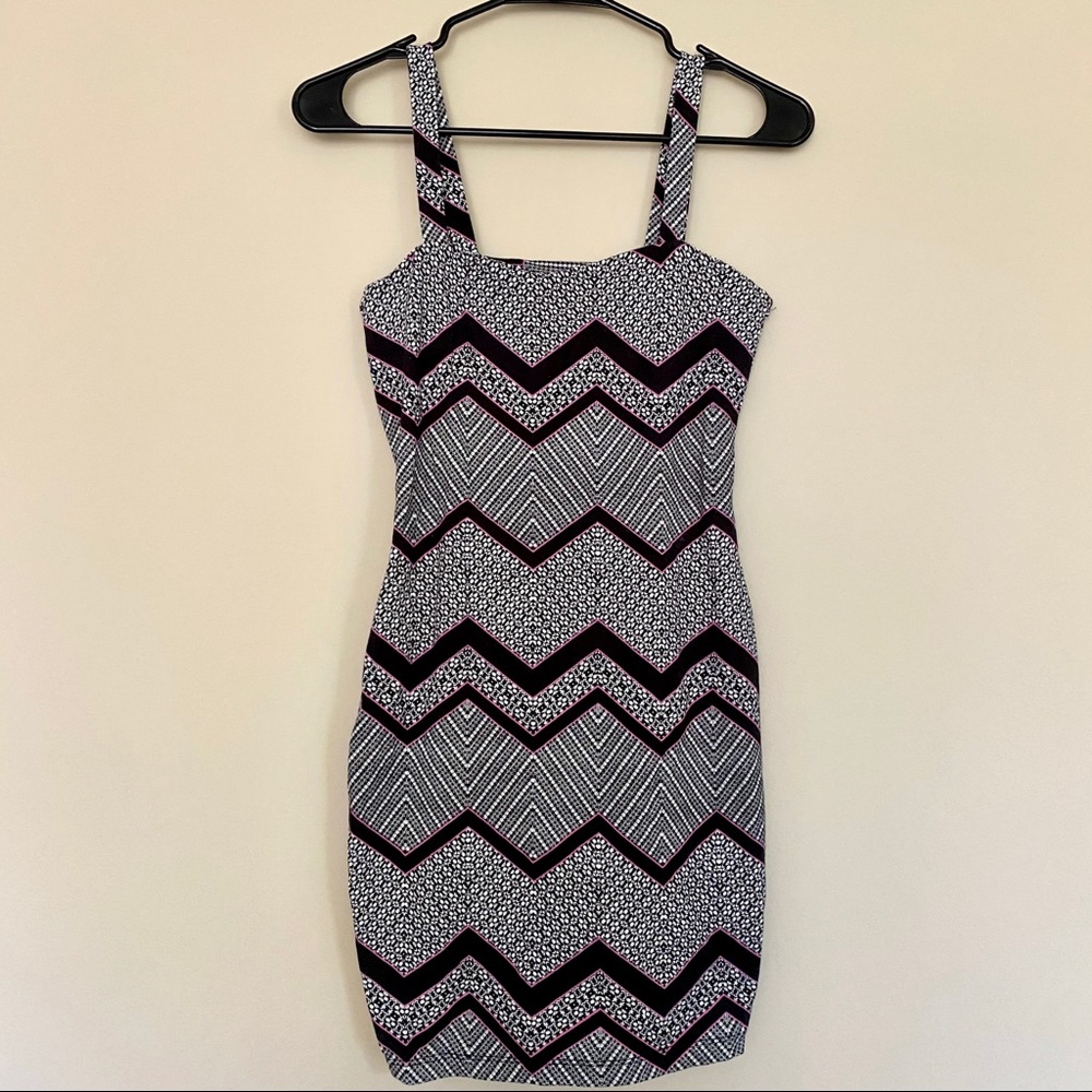 Patterned bondage dress
